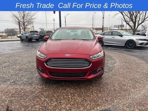 Used 2014 Ford Fusion SE w/ Equipment Group 202A image 3