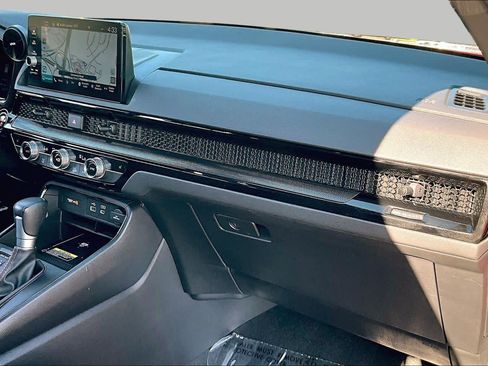 Used 2024 Honda CR-V Sport Touring image 19