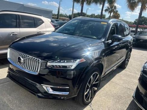 Used 2023 Volvo XC90 B6 Plus w/ Protection Package Premier AWD/4WD image 2