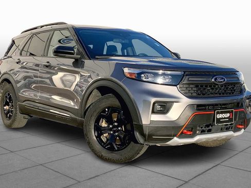Used 2022 Ford Explorer Timberline image 2