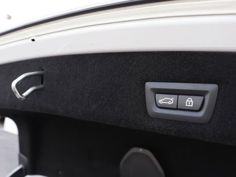 Used 2016 BMW 740i image 26