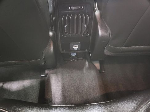Used 2025 Jeep Compass Limited AWD/4WD image 76