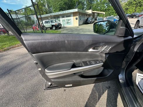 Used 2013 Honda Crosstour EX-L image 11