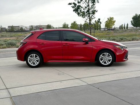Used 2022 Toyota Corolla SE w/ Carpet Mat Package (TMS) FWD image 4