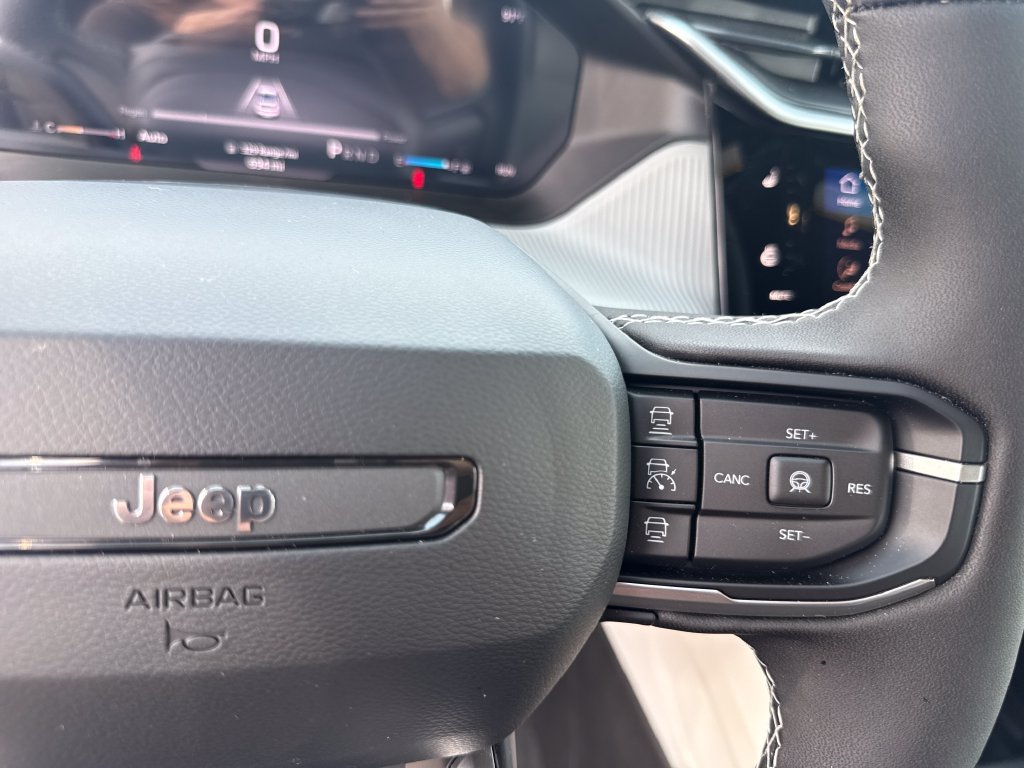 Used 2026 Jeep Cherokee Limited AWD/4WD image 20