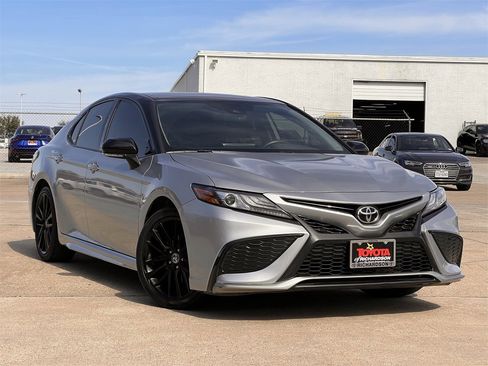 Used 2021 Toyota Camry XSE w/ Carpet Mat Package (TMS) image 2