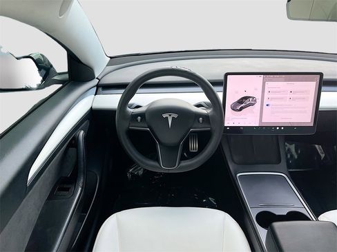 Used 2022 Tesla Model 3 Performance image 20