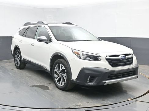 Used 2020 Subaru Outback Touring XT AWD/4WD image 2