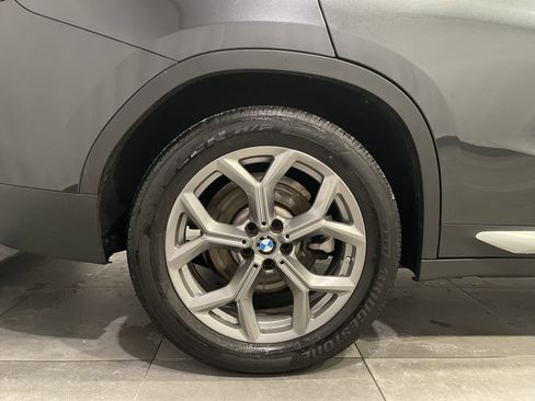 Certified 2023 BMW X4 xDrive30i w/ Premium Package image 9