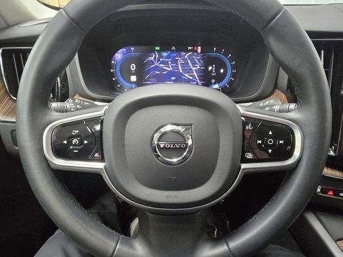 Used 2023 Volvo XC60 B5 Plus w/ Climate Package image 20