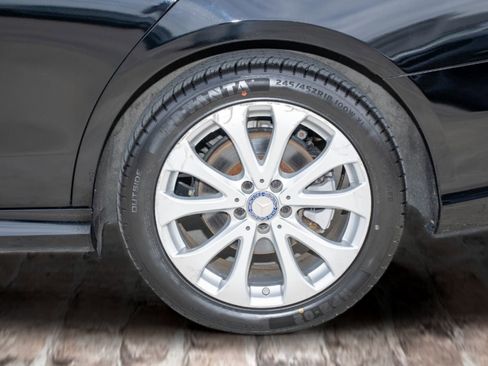 Used 2019 Mercedes-Benz E 300 4MATIC w/ Premium 1 Package image 41