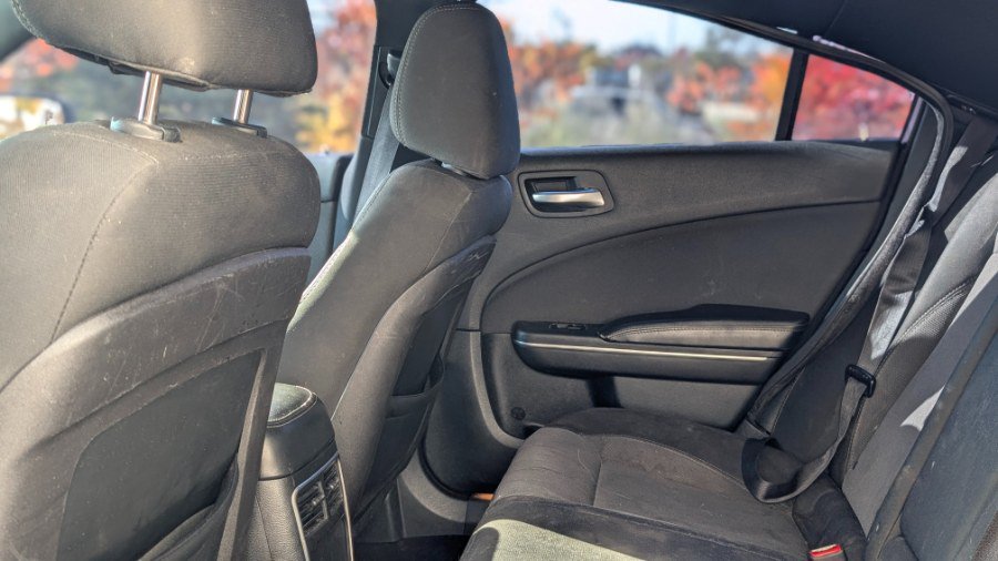 Used 2015 Dodge Charger SE w/ Popular Equipment Group RWD image 22