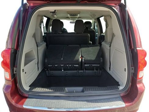 Used 2017 Dodge Grand Caravan SE w/ Power Window Group FWD image 32