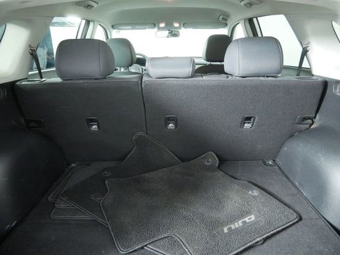 Certified 2019 Kia Niro LX image 17