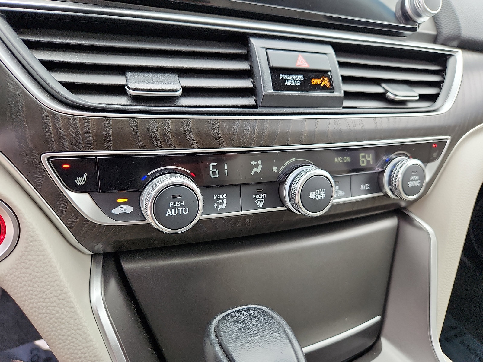 Used 2022 Honda Accord EX-L image 16