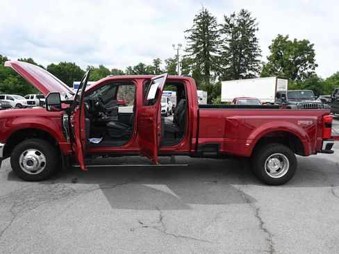 Certified 2025 Ford F350 Lariat w/ Lariat Ultimate Package AWD/4WD image 39