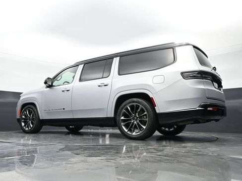 Used 2024 Jeep Grand Wagoneer L Series III w/ Quick Order Packagew 28T AWD/4WD image 44