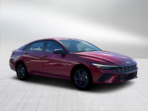 New 2026 Hyundai Elantra Sport image 10