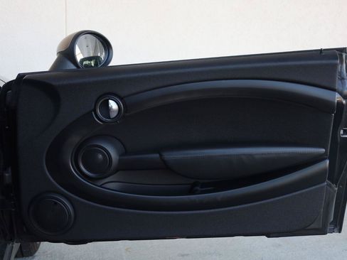 Used 2013 MINI Cooper Clubman S w/ Premium Pkg 2 FWD image 12