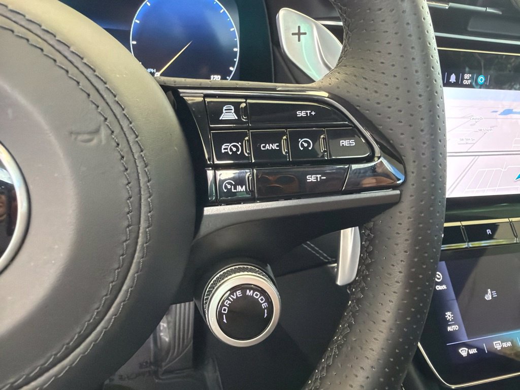 Used 2025 Maserati Grecale GT AWD/4WD image 53