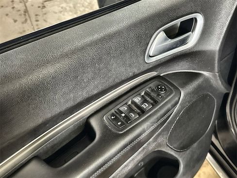 Used 2020 Dodge Durango SXT image 14