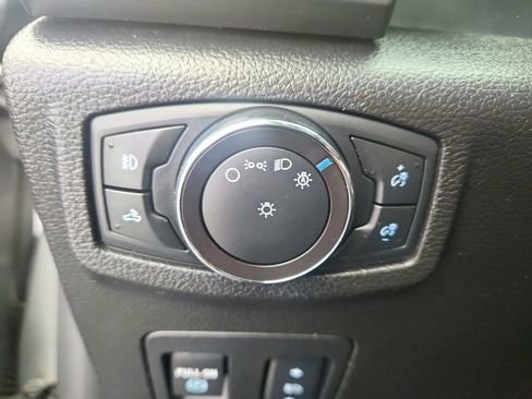 Used 2018 Ford F150 XLT w/ Equipment Group 302A Luxury image 31