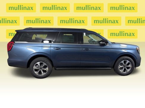 New 2027 Ford Expedition Max Active RWD image 2