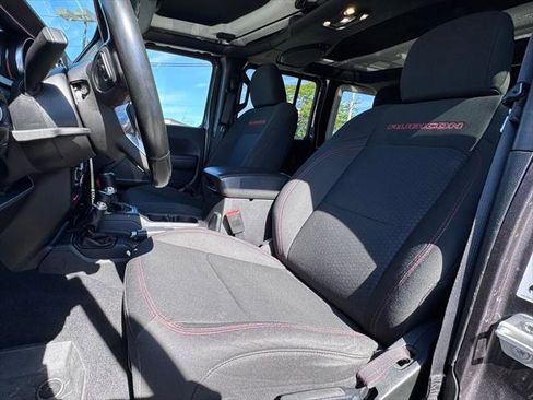 Certified 2020 Jeep Wrangler Unlimited Rubicon AWD/4WD image 13