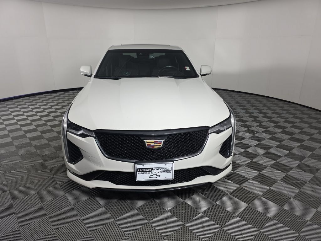 Used 2021 Cadillac CT4 V w/ Technology Package RWD image 8