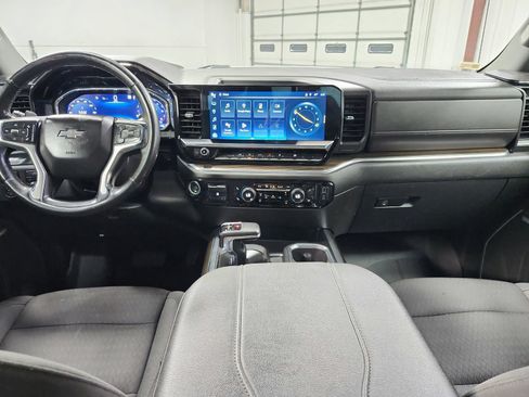 Used 2023 Chevrolet Silverado 1500 RST w/ Rally Edition AWD/4WD image 25