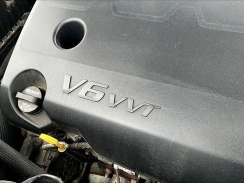 Used 2021 Chevrolet Traverse LT AWD/4WD image 11