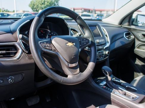 Used 2024 Chevrolet Equinox LT image 17