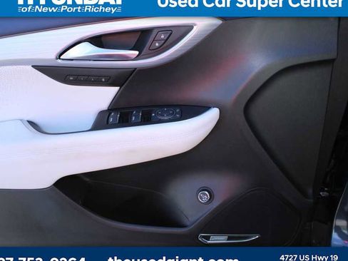 Used 2026 Buick Envision Avenir image 10