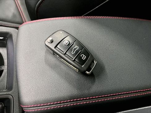 Certified 2025 Audi Q3 2.0T Premium Plus w/ Premium Plus Package image 14