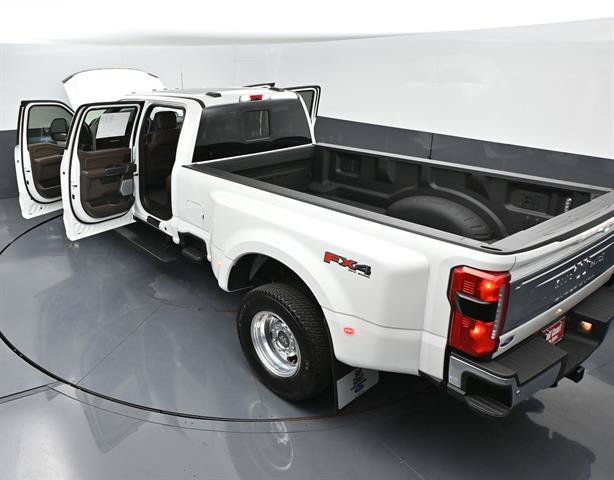 Certified 2025 Ford F350 King Ranch w/ Chrome Package AWD/4WD image 55