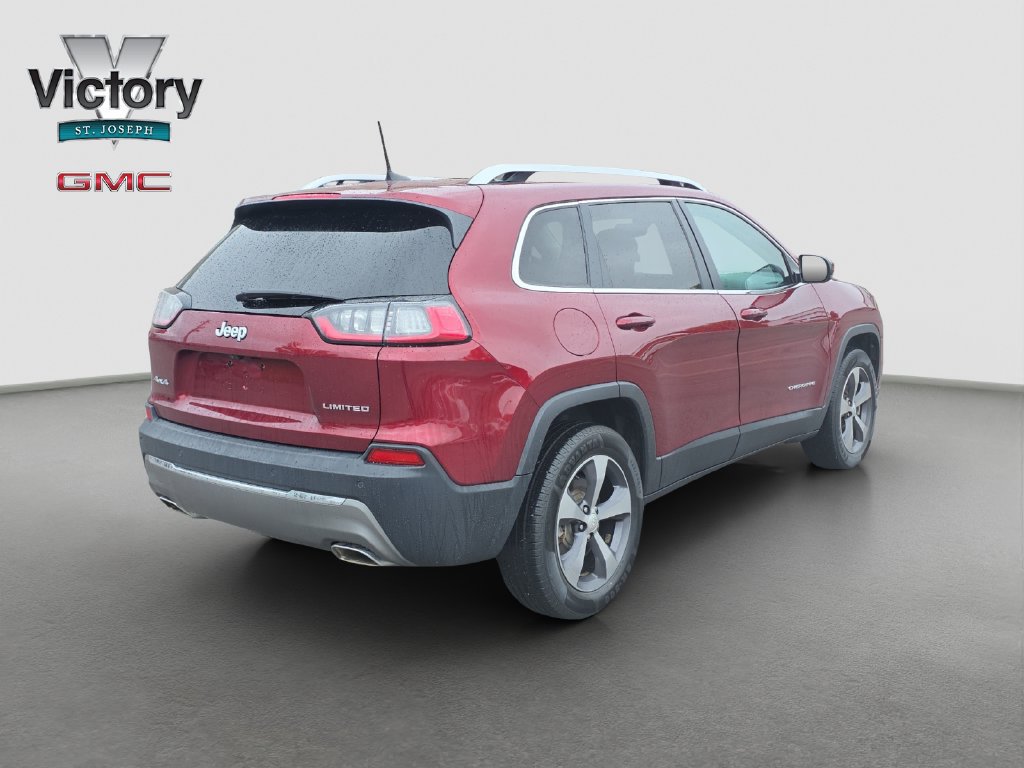 Used 2019 Jeep Cherokee Limited AWD/4WD image 18
