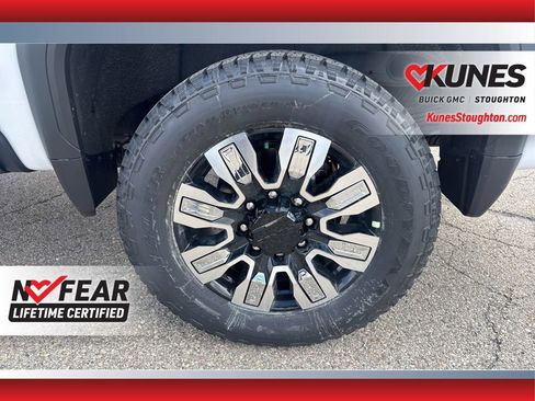 New 2026 GMC Sierra 2500 Denali w/ Denali Reserve Package AWD/4WD image 18