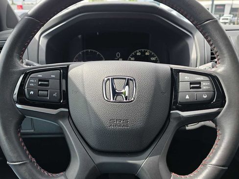 Used 2025 Honda Odyssey Sport-L image 28