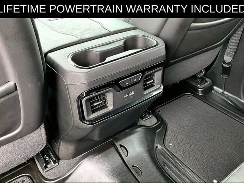 Used 2024 GMC Sierra 2500 AT4X AWD/4WD image 31