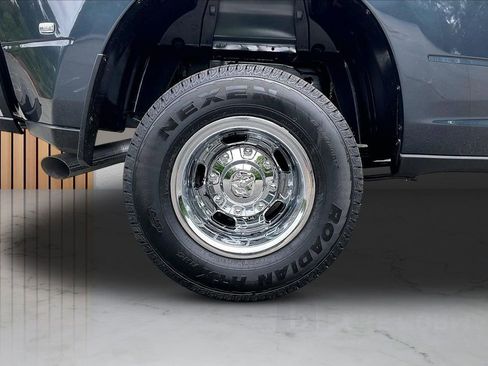 New 2026 RAM 3500 Tradesman AWD/4WD image 35