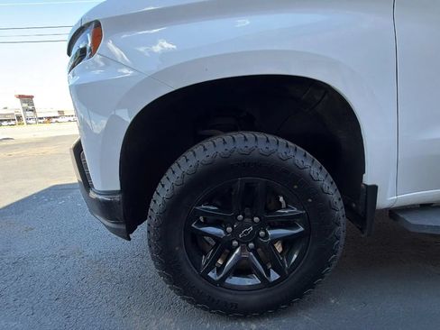 Used 2021 Chevrolet Silverado 1500 LT Trail Boss w/ Convenience Package II AWD/4WD image 14