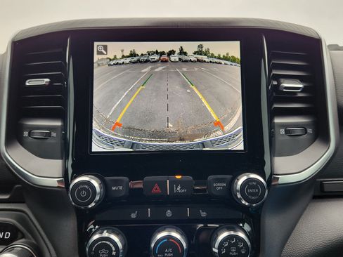Used 2025 RAM 1500 Big Horn AWD/4WD image 19