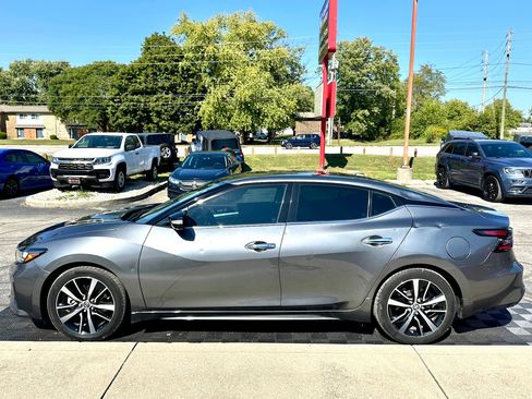 Used 2022 Nissan Maxima SV w/ Floor Mat Group image 56