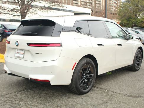 New 2026 BMW iX xDrive45 image 9