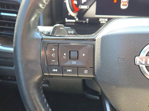 Certified 2025 Nissan Rogue Platinum AWD/4WD image 21