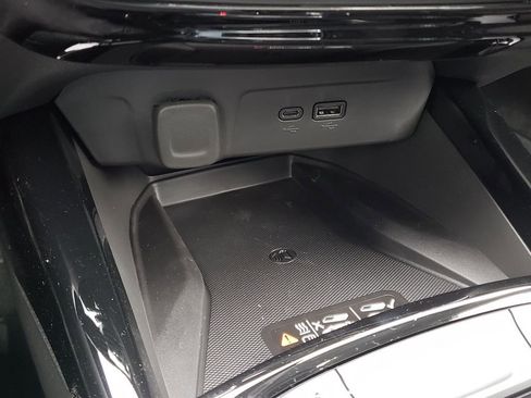 New 2026 Chevrolet Trax ACTIV w/ Sunroof Package image 22