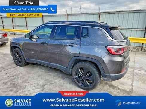 Used 2018 Jeep Compass Latitude w/ Popular Equipment Group FWD image 3