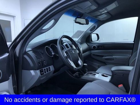 Used 2013 Toyota Tacoma 4x4 Double Cab image 2