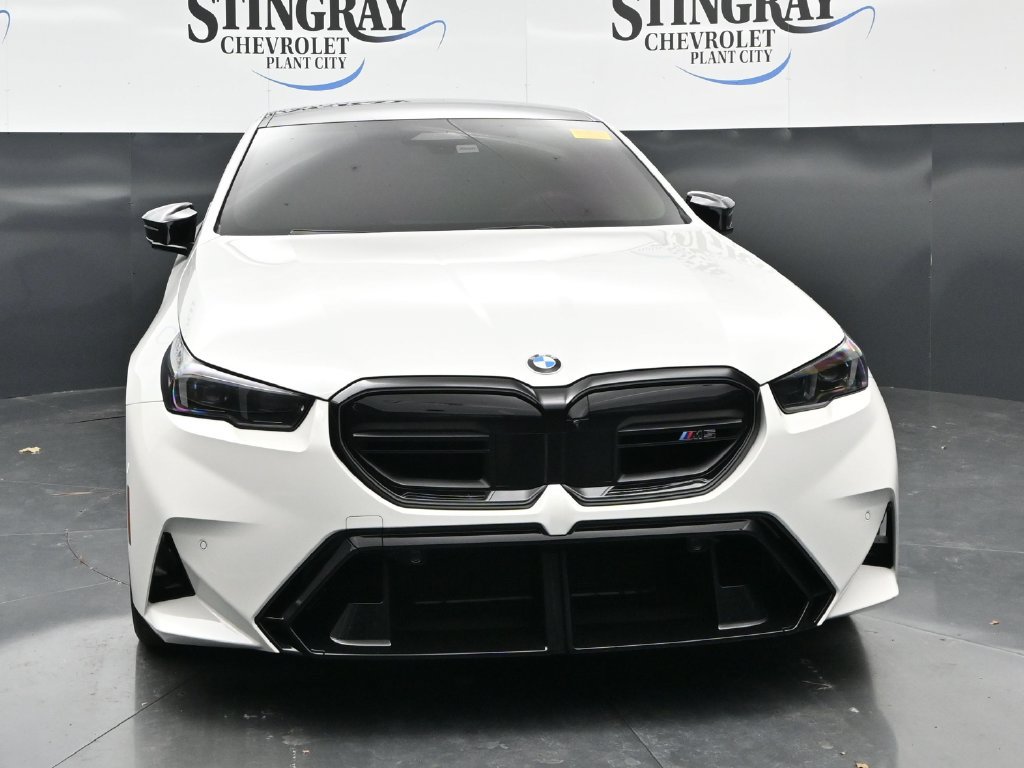 Used 2026 BMW M5 w/ Executive Package AWD/4WD image 2