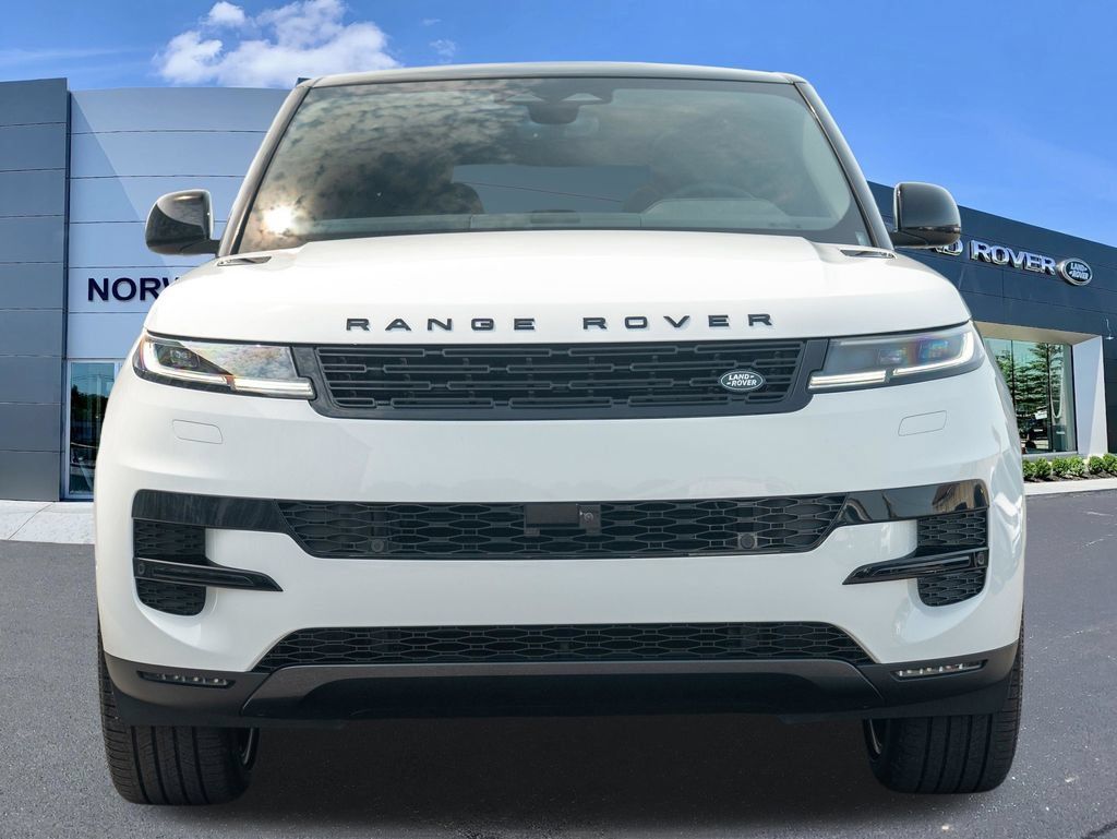 New 2026 Land Rover Range Rover Sport SE AWD/4WD image 2